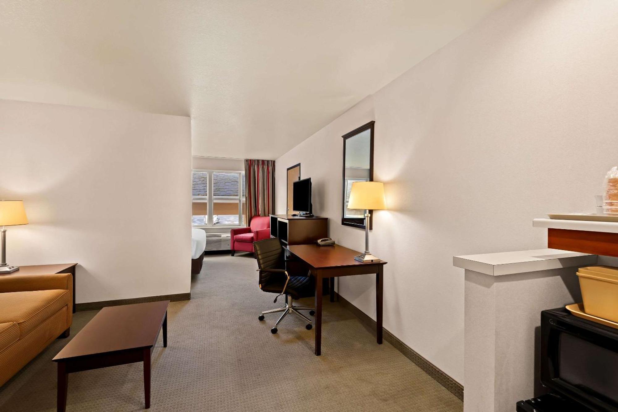 Comfort Inn & Suites Creswell Exterior foto