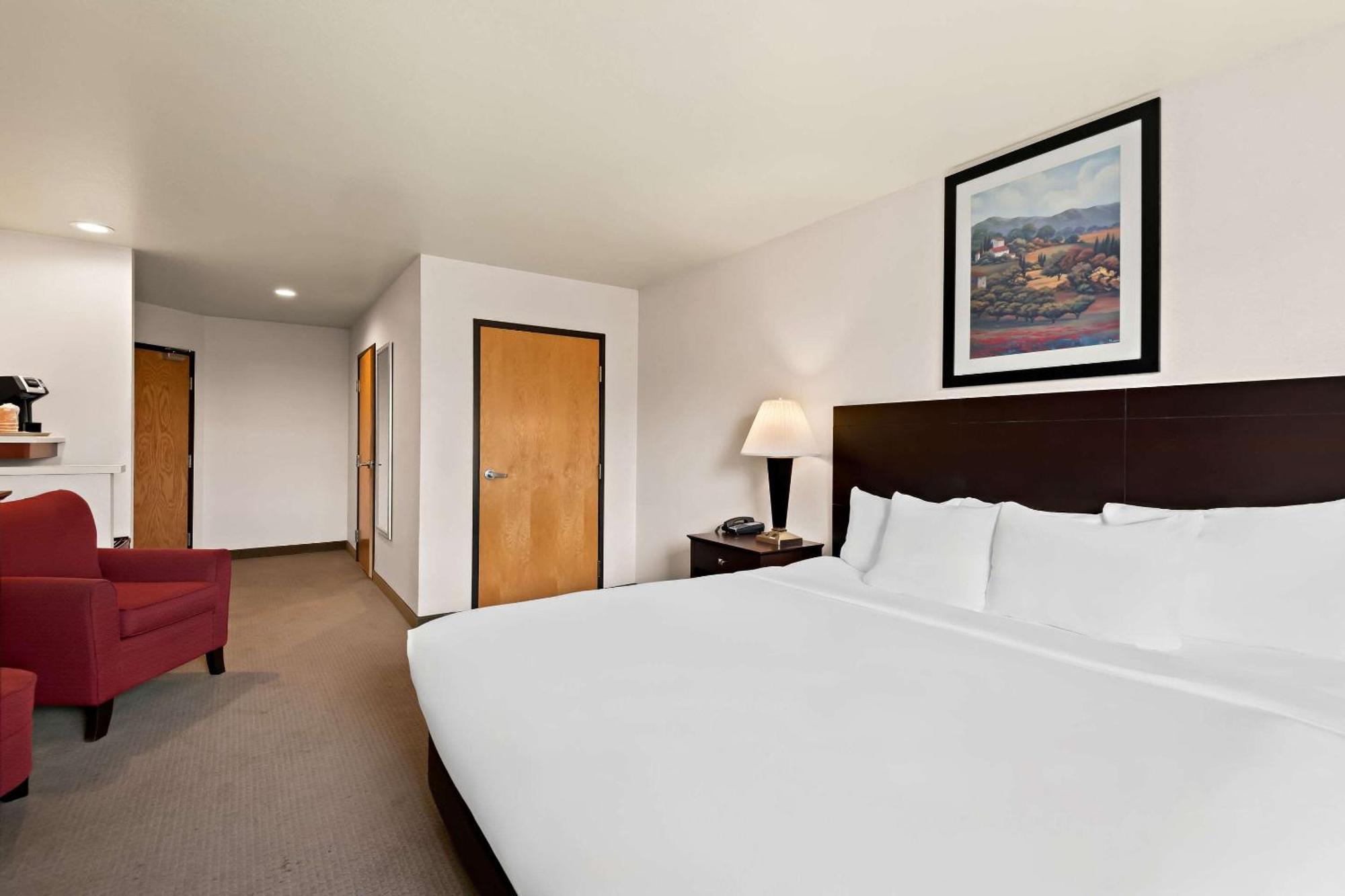 Comfort Inn & Suites Creswell Exterior foto