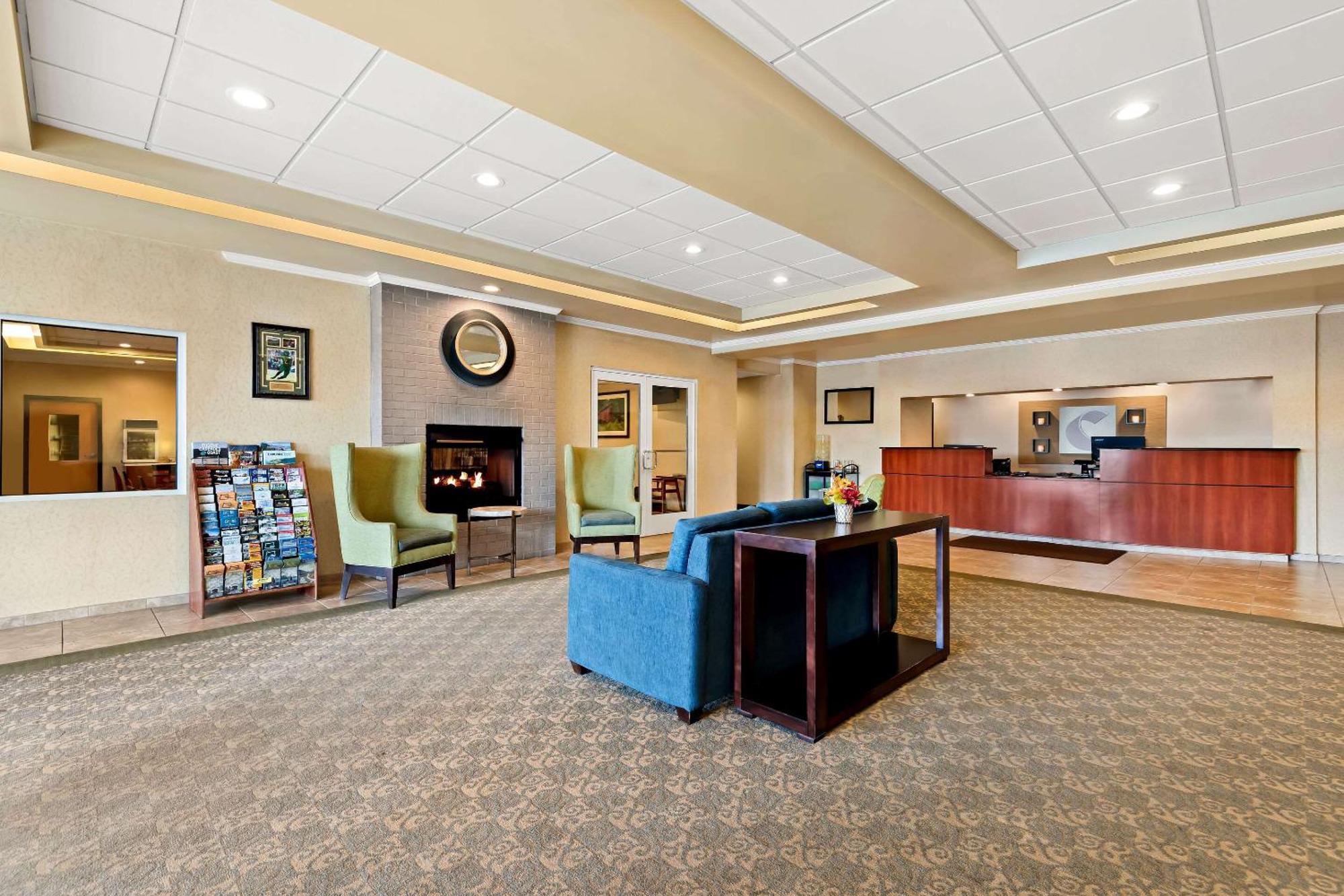Comfort Inn & Suites Creswell Exterior foto